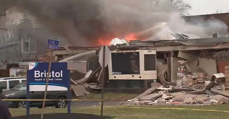 যুক্তরাষ্ট্রে একটি নার্সিং হোমে বিস্ফোরণ